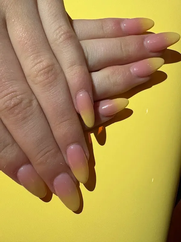 Hollywood Nails Metrocentre — Nail salon in Gateshead